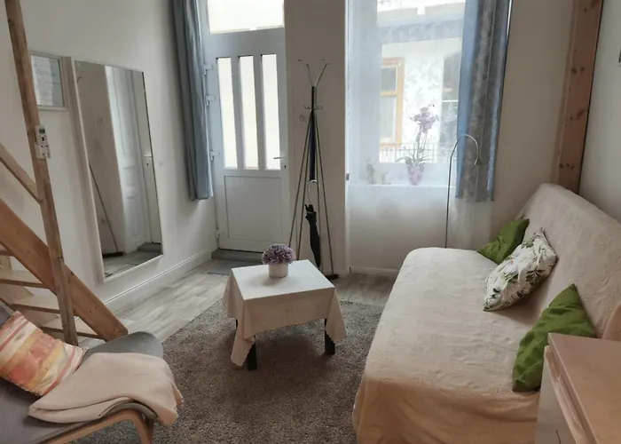 Appartement Laci And Sidi - The Sidonies Twins In 7th Budapest